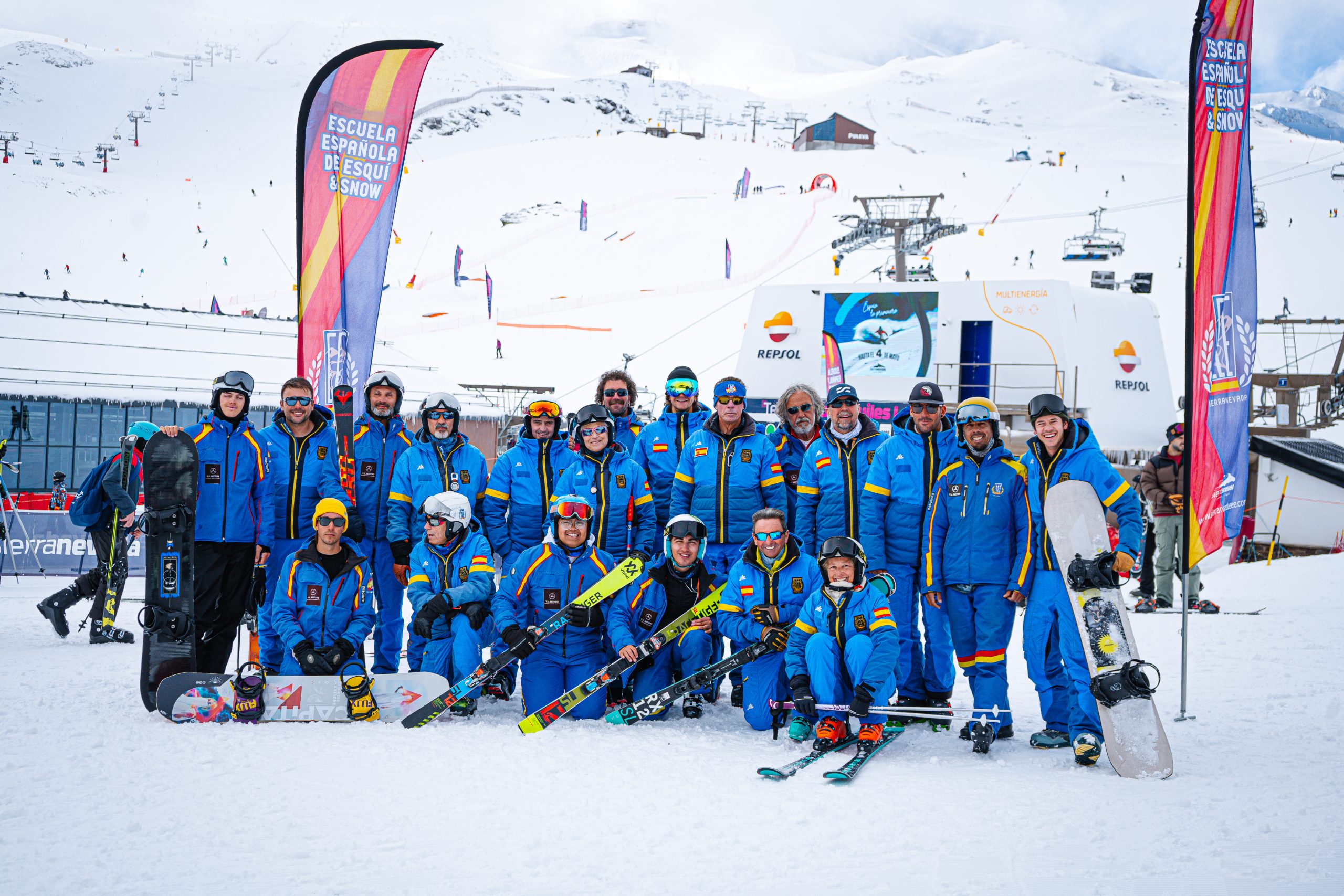 Profesores Escuela Española de Esqui de Sierra Nevada