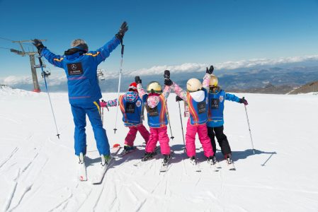 Cursillos de esquí con la Escuela Española de Esqui en Sierra Nevada